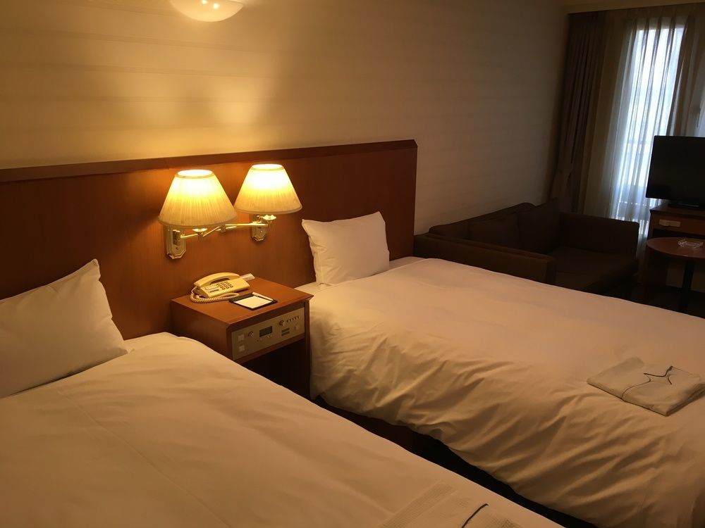 Hotel Yokohama Camelot Japan Eksteriør bilde