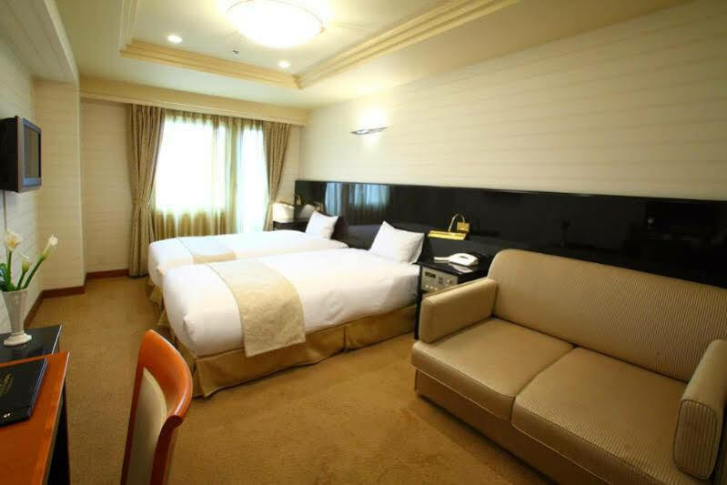 Hotel Yokohama Camelot Japan Eksteriør bilde